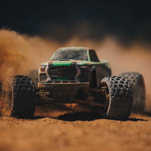Arrma Granite Grom MEGA 4WD 380 Brushed 1/18 Monster Truck RTR Green ARA2102T3 - Picture 9 of 12