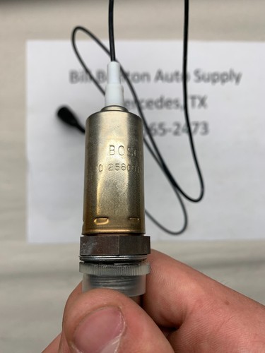 NOS BOSCH 0 258 030 038 Lambda/Oxygen Sensor - Picture 3 of 7