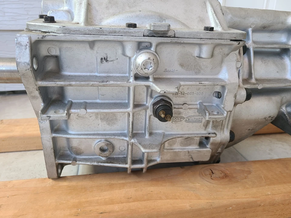 Borg Warner Transmission 13-52-065-908, 13-52-066-919... etc, AS IS UNTESTED!! Foto 4 de 4