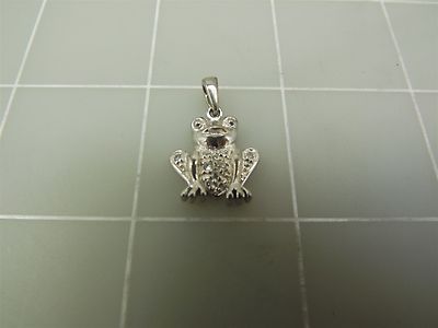 Sterling Silber 925 sitzender lächelnder Frosch mit klaren Steinen Anhänger 2,4 Gramm