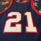 Picture 4 of 6