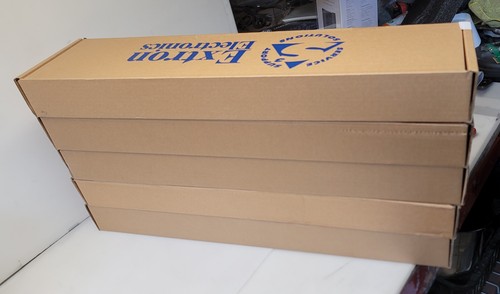 BRAND NEW EXTRON RETRACTOR SERIES/2 USB 70-1065-05 *QTY - Picture 2 of 4