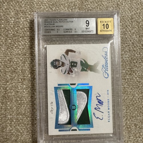 2021 Panini Flawless - RC Dual Nike Patch Auto Elijah Moore 1/1 one of one - Picture 3 of 6