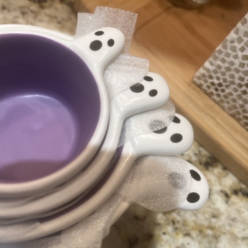 Rae Dunn Halloween White Ghost Measuring Cups Purple Set One Half Third Fourth - Picture 5 of 5