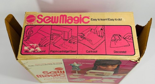 Máquina de coser Barbie mágica de costura Mattel 1972 vintage de moda con caja original - Imagen 6 de 22