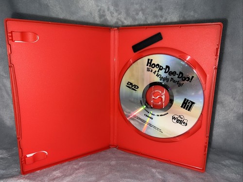The Wiggles 3 DVD Set, Cold Spaghetti Western, Wiggly Play Time & Wiggly Party - Picture 9 of 11