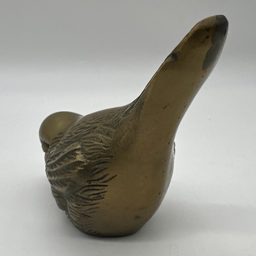 Vintage Brass Bird Sparrow Figurine Desk Paperweight 5 In Long - Picture 2 of 8