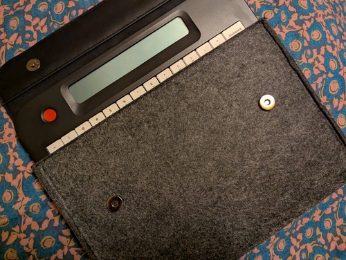 Freewrite Alpha Distraction-Free Writing Device with Case - Picture 4 of 6