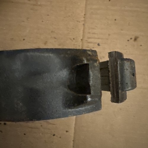 Ford Transmission Bans # B6A77370A - Picture 4 of 5
