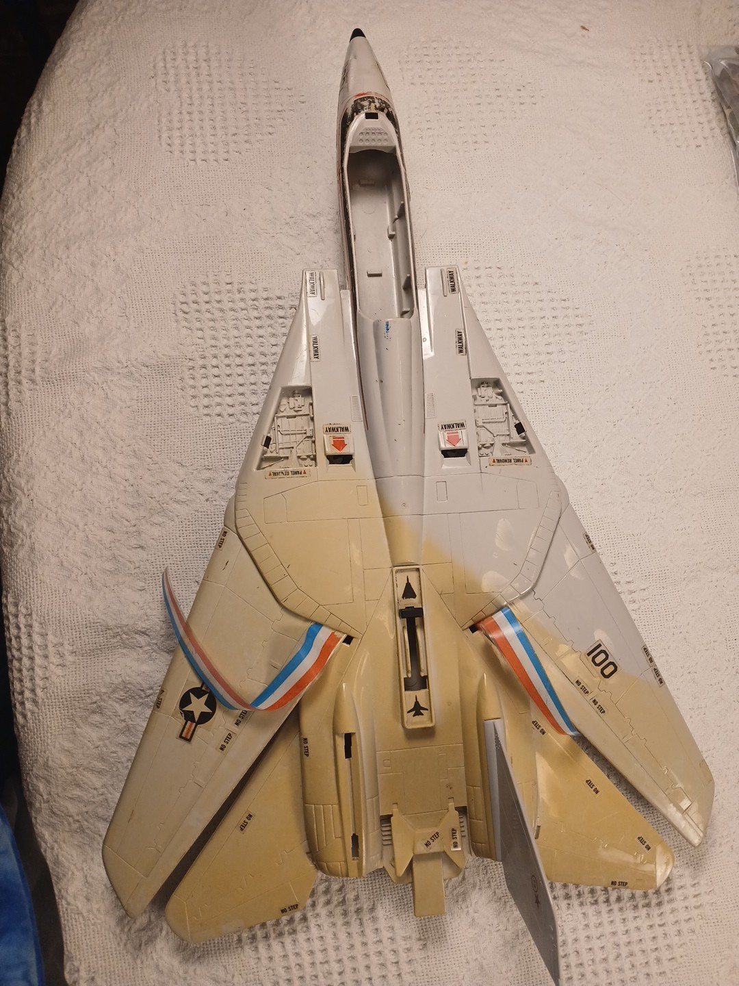 Picture 1 of 6