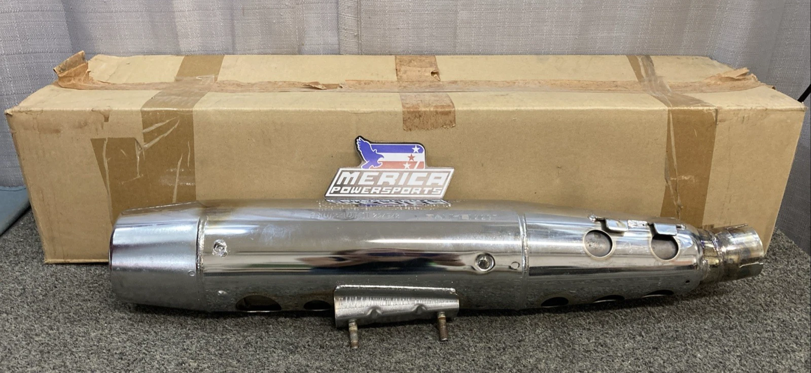 BODY, MUFFLER
