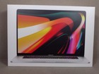 2019 Apple MacBook Pro 16 cali Model A2141 (TYLKO PUDEŁKO, NAKLEJKI I DOKUMENTY)