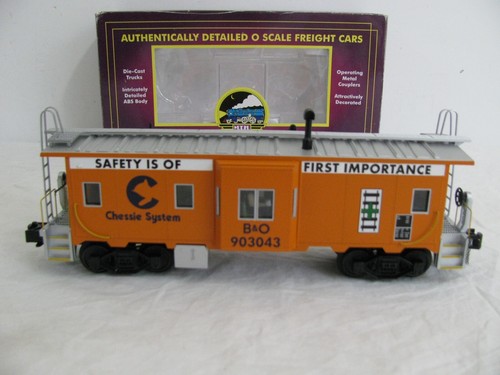 MTH Premier O Lighted Chessie System B&O 903043 Bay Window Caboose #20-91259 NOS - Picture 2 of 12