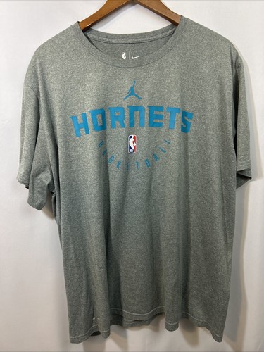 NIKE Dri-fit Charlotte Hornets Short Sleeve Size 3XL NBA ISSUED WARM Up Fit (XL) - Picture 2 of 12