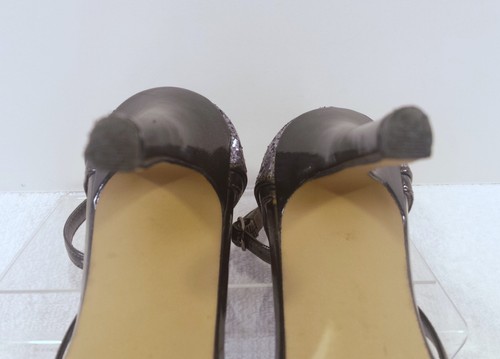 Tacones de plataforma Guess 8,5 M gris plata brillo aguja bomba GW puerta trasera vampiro - Imagen 11 de 13