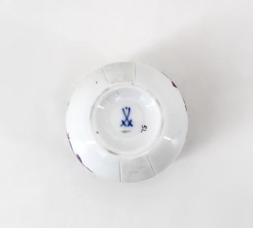 Kerzenhalter Meißner Porzellan lila reicher Drache Reibefläche Ø 6cm N - Bild 5 von 5