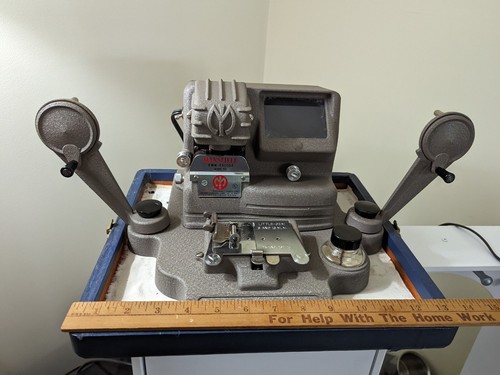 Vintage Mansfield Model 950 8mm Portable Action Editor w Box Movie Film Splicer - 第 23/24 張圖片