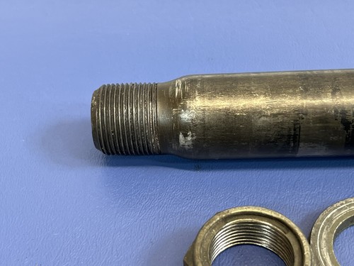 2001 2002 2003 2004 2005 Yamaha FZ1 Fazer Gen 1 Rear Wheel Axle - Picture 2 of 6