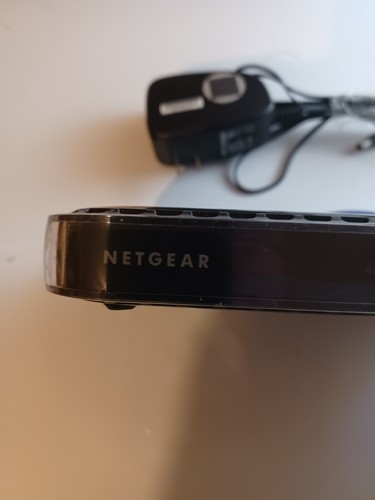 NETGEAR N600 4 Port Wireless Dual Band Router - WNDR3400 - Photo 3/7
