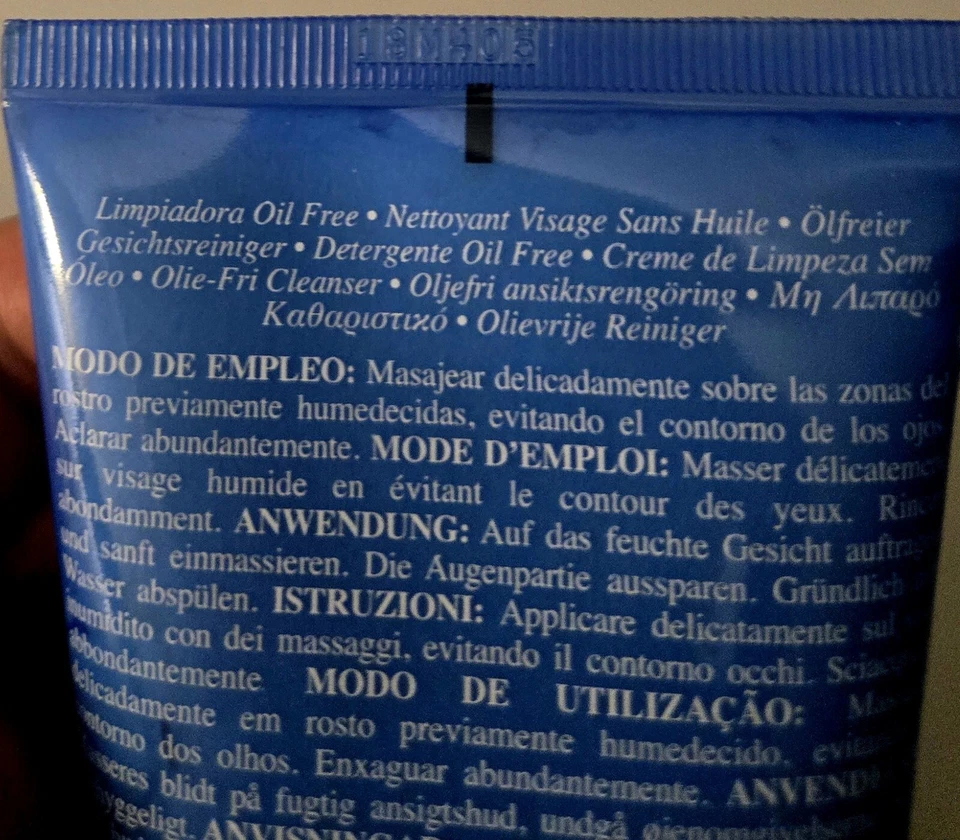 Kiehl's Ultra Facial Oil Free Cleanser 5 fl oz ~ 150 ml New Great Value RP: $26 - Image 3 of 4