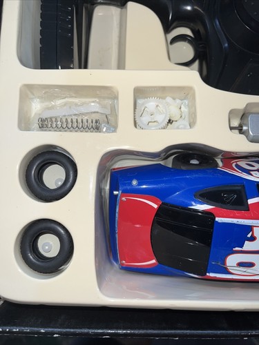 2x Revell Rpmz The Ultimate R/C Racing System Monte Carlo NASCAR Ford Chevy - Picture 6 of 24