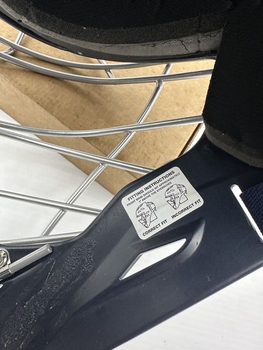 Force3 Hockey Style Defender Mask Baseball Catcher's Helmet Adult 7 1/8 - 7 1/2 - Picture 14 of 17