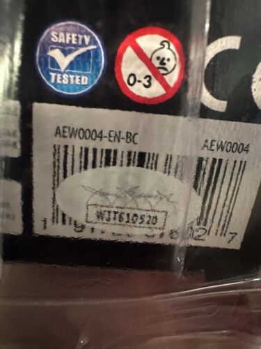 FIRMADO Chris Jericho AEW Figura Inigualable Certificado de Autenticidad JSA ALL ELITE WRESTLING - Imagen 3 de 5