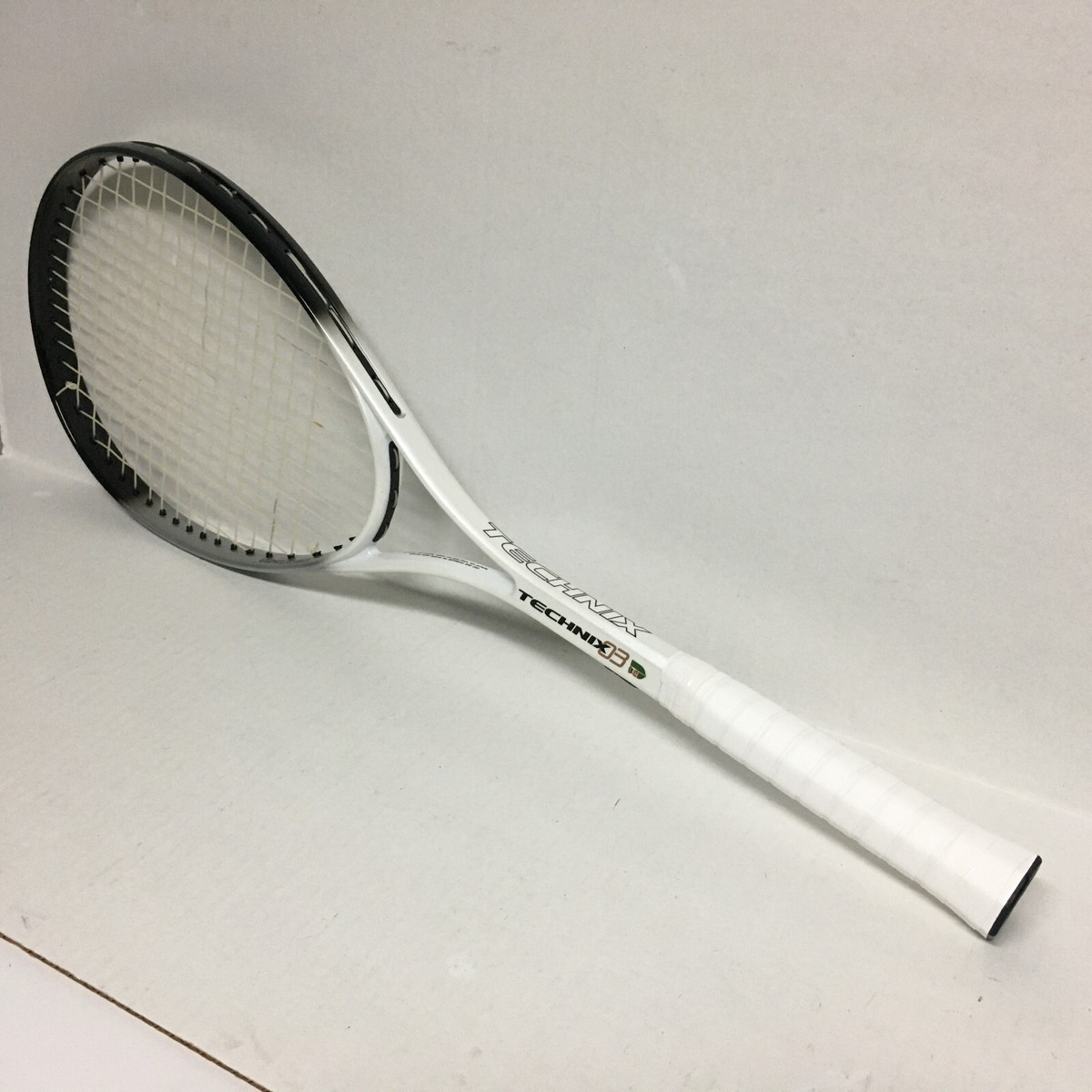 Mizuno tennis racquet outlet