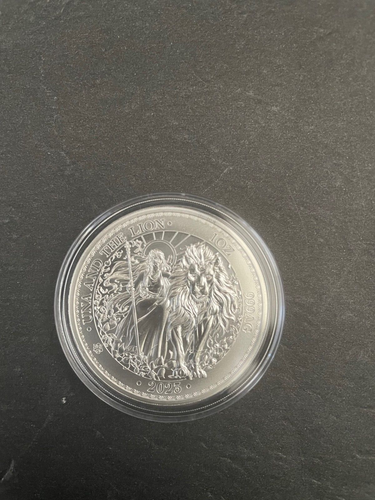 2023 Saint Helena 1 oz  Una and the Lion Silver Bullion coin - Picture 1 of 2