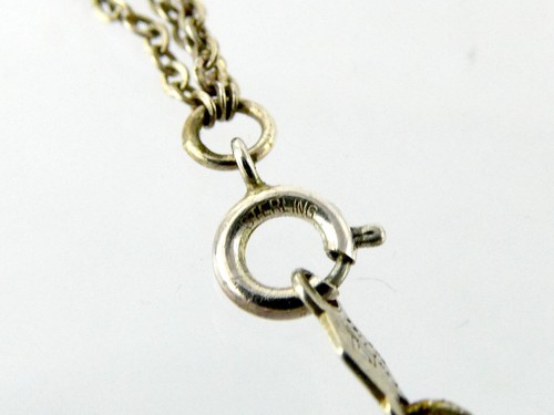 Sri Lanka Sterling Silver Triple Chain Necklace 18 Inches Long 925 4.9 Grams - Picture 9 of 9