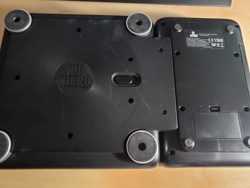 DJ Hero Turntable no Dongle ~  (PS2/PS3) - Picture 2 of 2