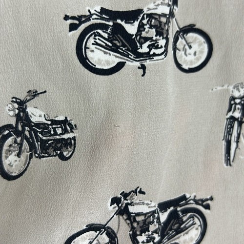 Equipment Femme Riley Motorcycle Print Relaxed 100% Silk Short Sleeve Blouse, M - Picture 8 of 8