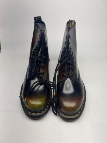 Stivali Dr. Martens Uomo 1460 Brush Off Nero Arcobaleno Rub Off Pelle Tg 12 - Foto 2 di 9
