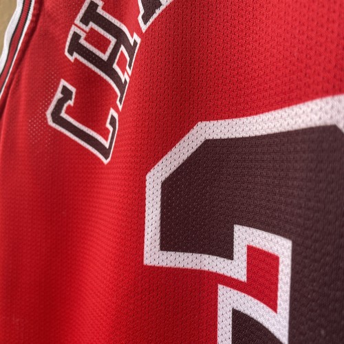Vintage Tyson Chandler #3 Chicago Bulls Champion Jersey NBA Basketball Red Sz L - Picture 21 of 23