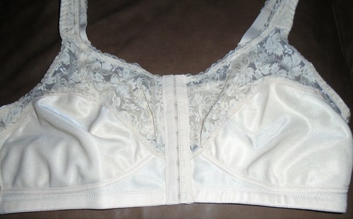 Leading Lady Style 502 Front Closure ECRU Bra Women's Size 44DD NEW (2B?) - Picture 2 of 6