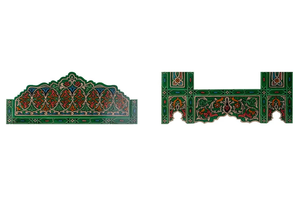 Moroccan farmhouse Green dark hanging mirror frame, decor of wood, hand-painted  - Image 4 of 4