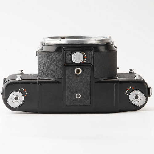 Pentax 67 Medium Format SLR Film Camera Body 6x7 – CLA’d, Light Seals Replaced - Picture 7 of 10