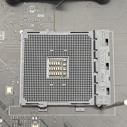 MSI B550 Gaming GEN3 Gaming Motherboard AMD AM4, DDR4, ATX, AMD Ryzen 5000/4000 - Picture 5 of 6