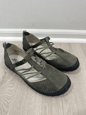 JBU by Jambu Shoes Size 9 Green Fig Mary Jane Bungee Closed Toe Comfort Walking
