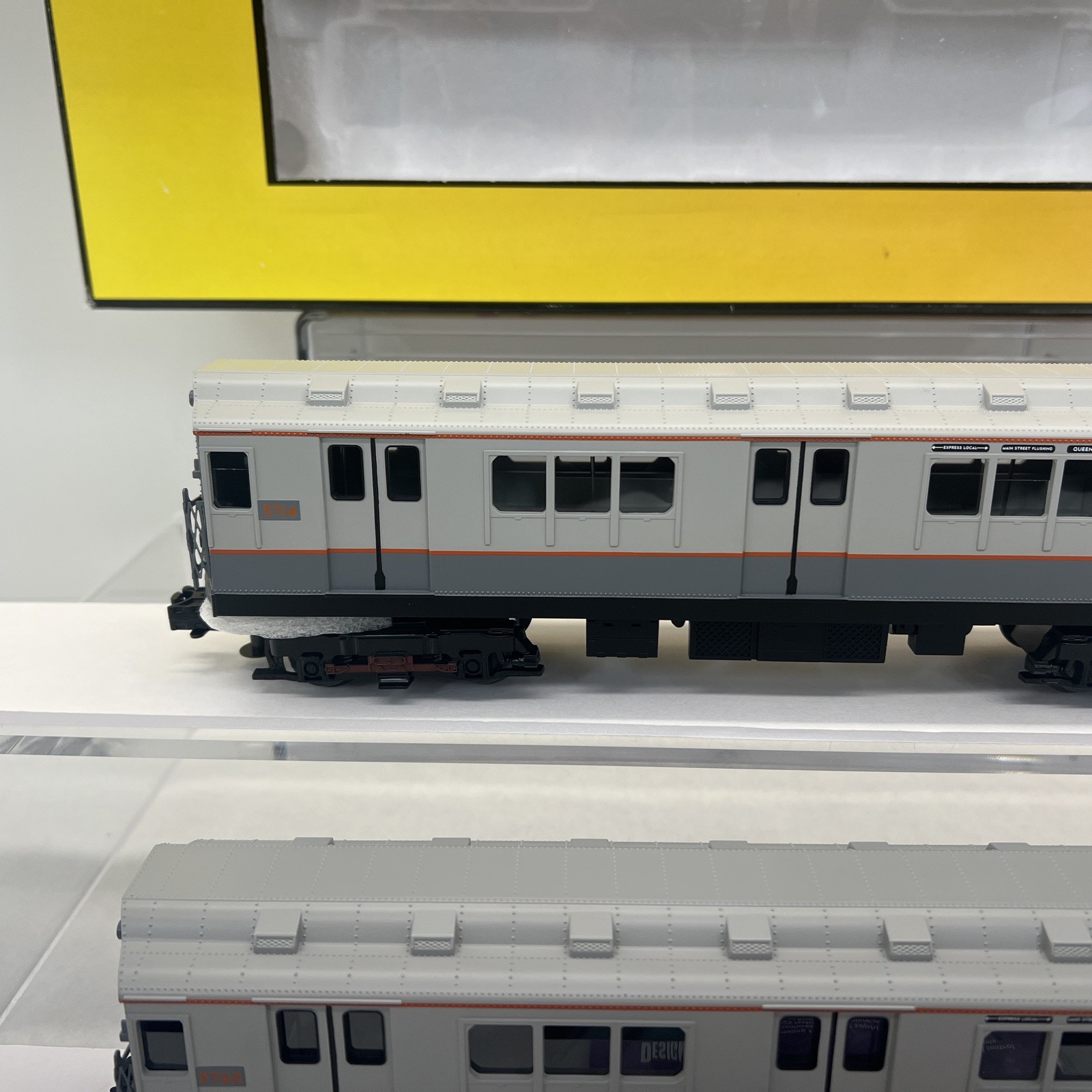 Picture 7 of 24