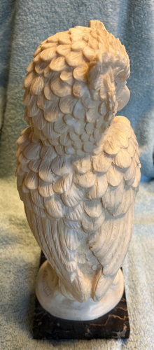 Vintage Signed Amicare Santini “9 Owl Sculpture Hand Carved by Italian Sculptor - Picture 5 of 6