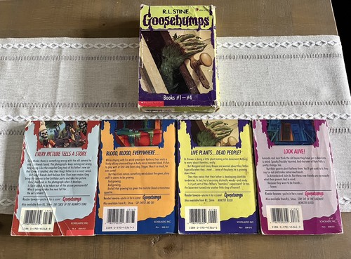 Vintage RL Stine GOOSEBUMPS Box Sets Lot of 8 Books 1-4 and 5-8 Paperback 1990s - Picture 13 of 24