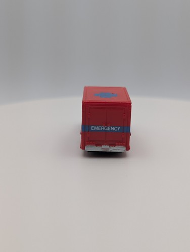 Micro Machines 1990 BLAZE & ROAR #5 Ford Box Van Ambulance  - Picture 8 of 19