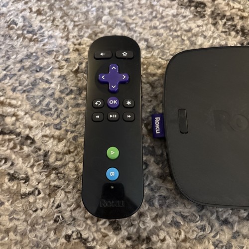 Roku Ultra 4670X 4K Streaming Player with Remote Control - no cords - Picture 3 of 12