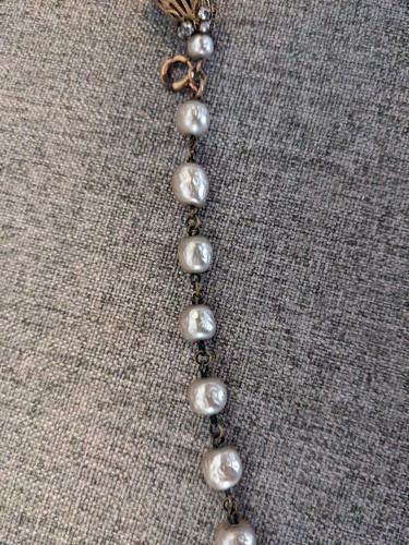 Miriam Haskell Baroque Pearl Bracelet Rhinestone Old Clasp Dangle Charm Unsigned - Picture 4 of 13