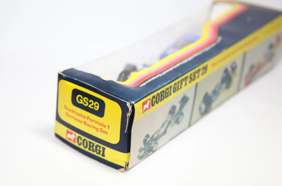 Juego de Regalo Corgi 29 Duckhams Fórmula 1 Surtees Racing Set En Caja Original -Nr Como Nuevo Foto 3 de 4