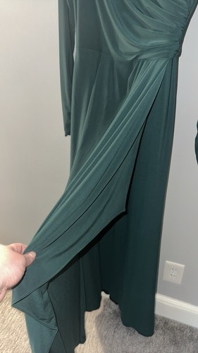 Betsy & Adam Ruffle Long Sleeve Sheath Gown EVERGREEN Size 8 Mock Neck - Picture 8 of 11