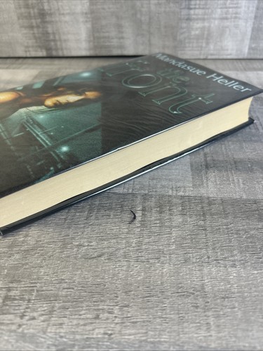 Mandasue HELLER / The Front Signed 1st Edition 2002 Fiction Novel - Picture 8 of 8