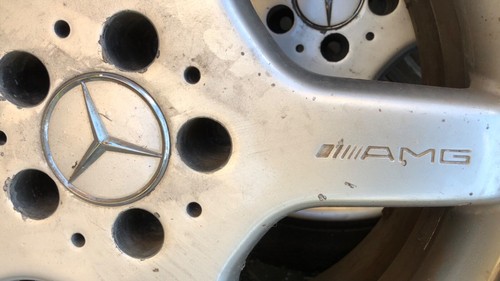 Mercedes sl r230 AMG alloy wheels - Picture 3 of 11