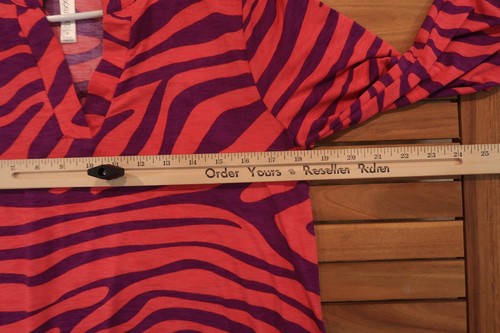 Dear Scarlett Women Tunic Liquid Knit Roll Sleeve Popover Zebra Print Pink Small - Picture 3 of 8